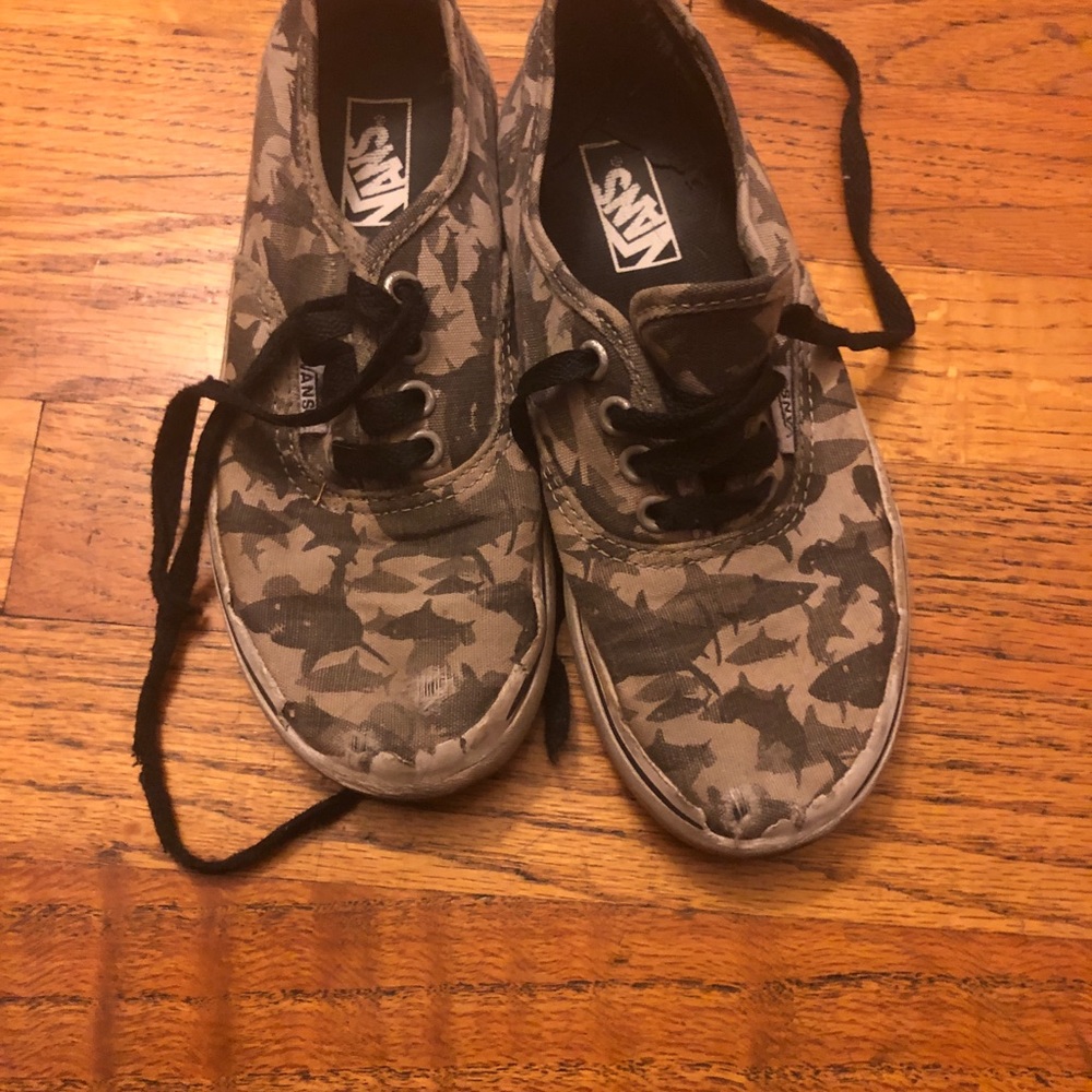Vans - Picture 2 of 3